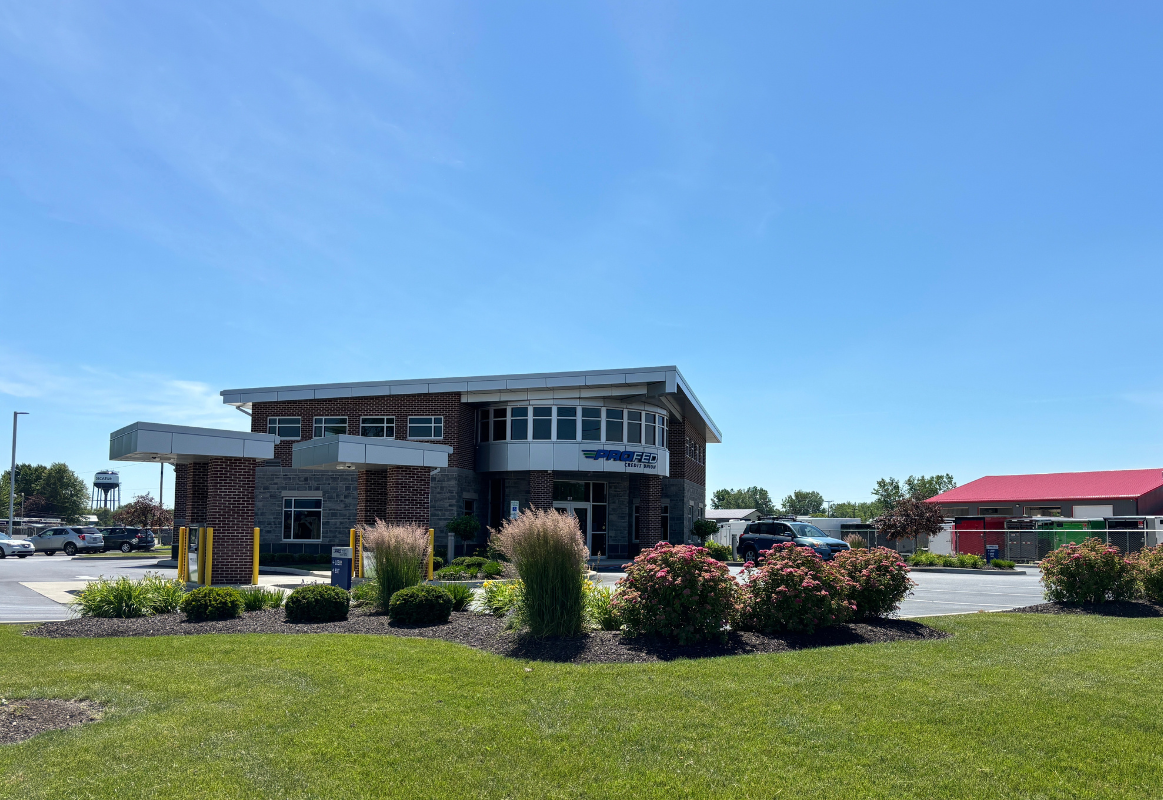 An image of the Decatur branch with a car in the parking lot.